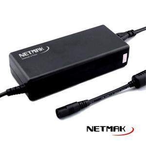 Cargador Universal Notebook Netmak 65w Automático